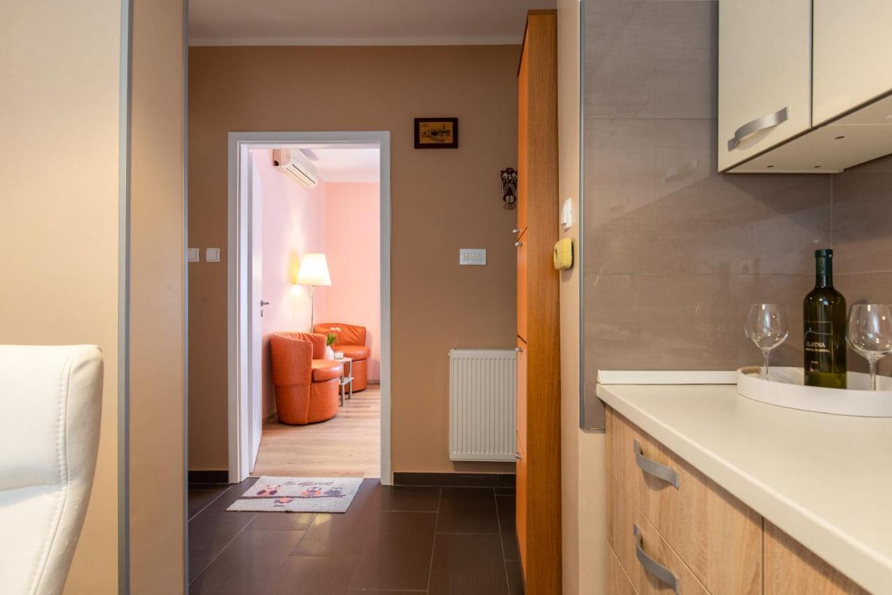 Apartman Ruza Veglia Exterior foto