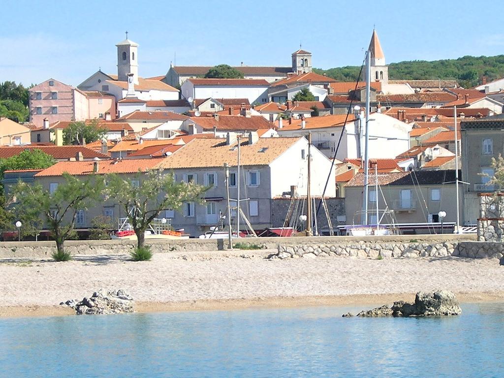 Apartman Ruza Veglia Exterior foto
